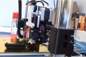 Bus für den Flughafen aus dem 3D-Drucker