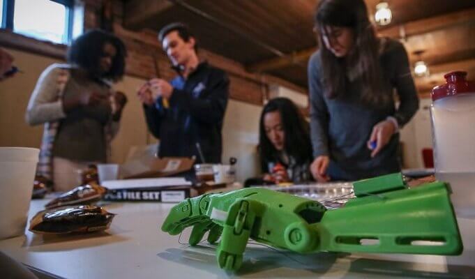 3D-gedruckte Handklammer.