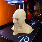 Stützstrukturen aus der Nase bei Sir Patrick Stewart