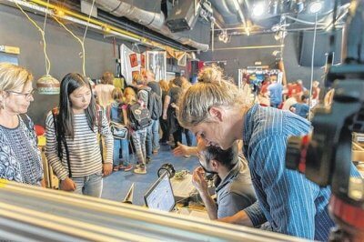 Teilnehmer der ersten Mini Maker Faire 2016