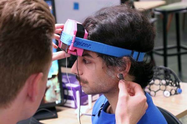 Der HUMM Brain Zapper sorgt eventuell für eine bessere Konzentration