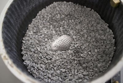 Implantat in Fliehkraftanlage