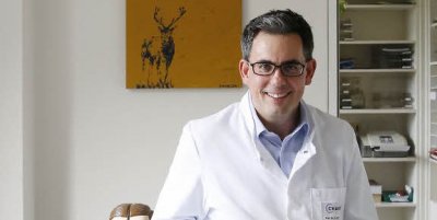 Max Heiland, Leiter der Klinik für Mund-, Kiefer- und Gesichtschirurgie an der Charité Berlin