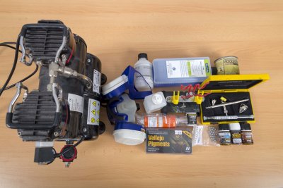 Equipment für das Bemalen von 3D-Druck-Objekten