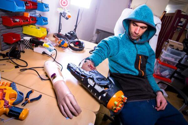 Nerf Gun Hackerloop durch Muskelaktivität gezündet