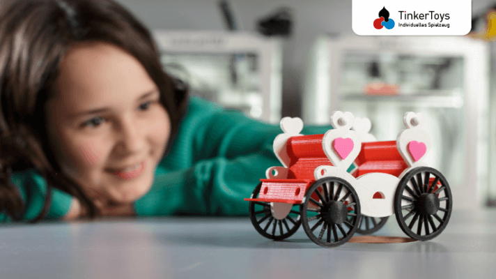 Mädchen mit selbst desisgnter Kutsche (Bild: © Tinkertoys).