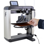 FELIXprinters Pro 3 3D-Drucker mit 3D-Druckobjekt