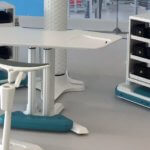 Arbeitstisch mit Abdeckung