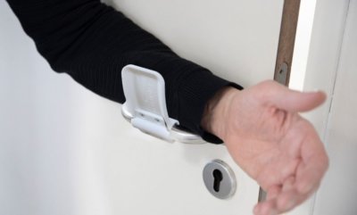 Arm, Türöffner und Türgriff