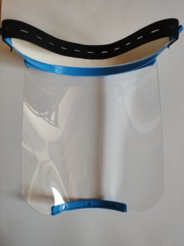 Fertige Gesichtsschutzschilde