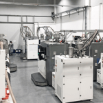 Einblick ins Werk von Falcontech (mit 3D-Druckern)