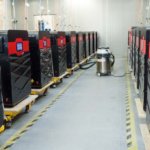 Viele 3D-Drucker von Sinterit in einer Reihe