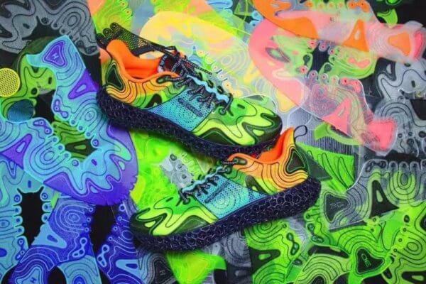 Alien Beast Schuhe in Farbe