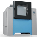 Solukon stellt mit FP770 automatisiertes Entpulverungssystem für den Pulverbett-basiertem Kunststoff-3D-Druck vor