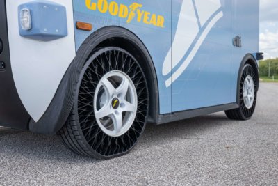 Local Motors Olli-Bus mit Goodyear-Reifen