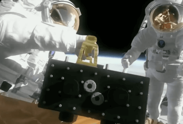 Rendering Metall-3D-Drucker im Weltraum