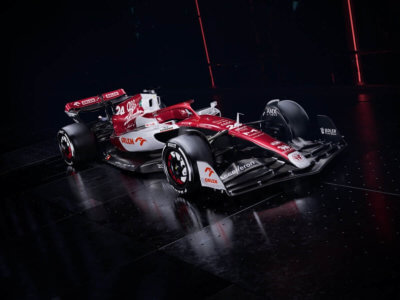 Motorsportwagen vom Alfa Romeo F1 Team ORLEN