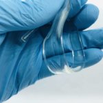 Kunststoffstrang aus dem PET-ähnlichen Kunststoff