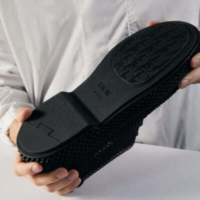 Schuhsohle mit Aufschrift