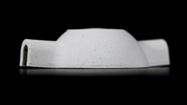 3D-gedrucktes Iglu aus Mondstaub