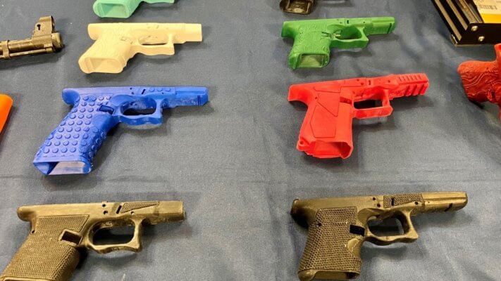 Waffen aus der Durchsuchung