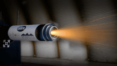 X-Bow Feststoffraketenmotor Test additive Fertigung Test von durch 3D-Druck hergestelltem Feststoffraketenmotor von X-Bow Systems