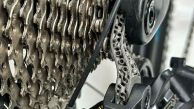 Silca 3D-gedruckte Schaltwerkaufhängung am Fahrrad montiert