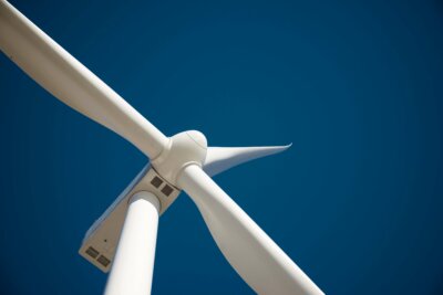 Windrad als Symbol für erneuerbare Energie und 3D-Druck-Innovation Windrad repräsentiert Innovationen im 3D-Druck für erneuerbare Energielösungen.