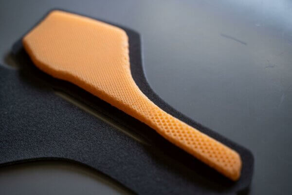 Elastic Interface N3X 3D-gedrucktes Pad in GORE Wear Ultimate Bib Shorts ISPO 2023 Gewinner 3D-gedrucktes N3X Pad von Elastic Interface in ISPO 2023 prämierten GORE Wear Ultimate Bib Shorts