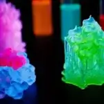 Forscher verbessern 3D-Druck mit der Verwendung von Licht, um vielseitige Materialien aus einem Harz zu entwickeln