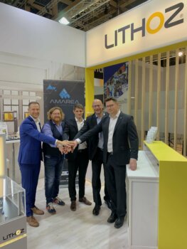 Dr. Johannes Homa von Lithoz und Steven Weingarten von Amarea Technology bei der Ankündigung ihrer Kooperation im Bereich Multi-Material-3D-Druck auf der Formnext