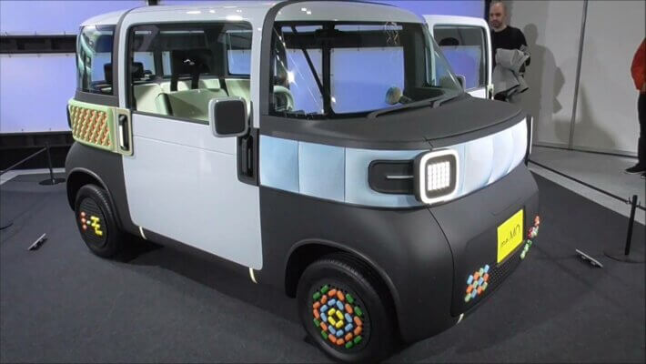 Daihatsu me:MO Elektro-Konzeptfahrzeug mit anpassbaren 3D-gedruckten Teilen präsentiert in Japan