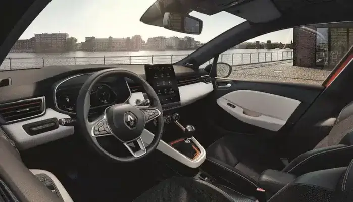 Renault Interieur mit 3D-gedruckten Komponenten für verbesserten Fahrkomfort Interieur eines Renault Fahrzeugs mit durch 3D-Druck optimierten Elementen für erhöhten Komfort