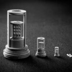 Neue High-Definition-Druckfähigkeiten von Stratasys mit präzise 3D-gedruckten Sensoren und Reiskörnern