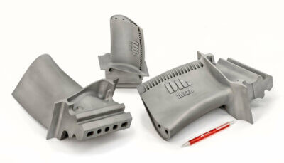 Binder Jet 3D-gedruckte IN718 Turbinenschaufeln von Desktop Metal, gefertigt auf dem Shop System und gesintert im PureSinter Furnace