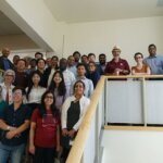 Gruppenfoto von Forschern und Studierenden aus New Mexico, die am 7-Millionen-Dollar-Projekt DREAM für intelligente additive Fertigung und Cyber-Sicherheit arbeiten