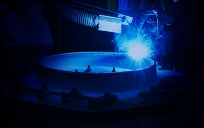 Wire Arc Additive Manufacturing (WAAM) bei AML3D zur Fertigung großformatiger Metallbauteile Additive Fertigung mit WAAM-Technologie bei AML3D für Metallkomponenten in Luftfahrt und Verteidigung