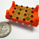 MIT entwickelt vollständig 3D-gedruckten Elektrospray-Antrieb für Mini-Satelliten