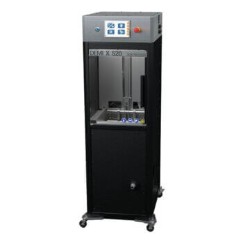 PostProcess Technologies DEMI X 520 – Schwarzes, vertikales Post-Processing-System mit digitalem Display für die automatisierte Reinigung von 3D-gedruckten Dentalteilen
